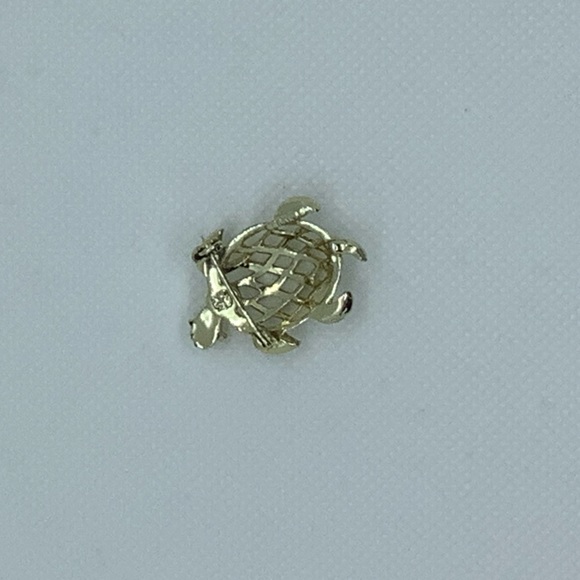 Signed Gerry’s Sea Turtle Brooch - Picture 2 of 3